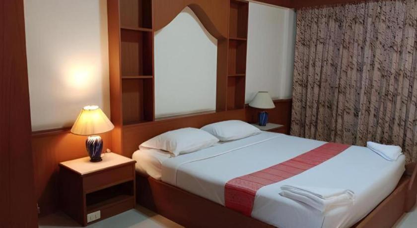 Pailyn Hotel Sukhothaï Extérieur photo