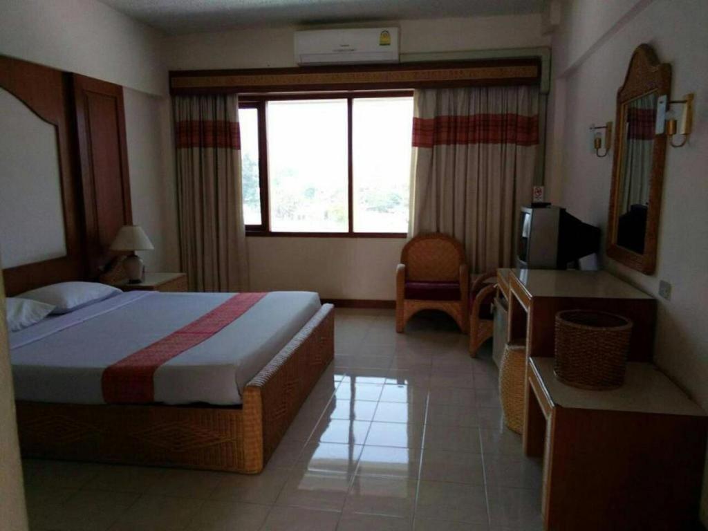 Pailyn Hotel Sukhothaï Extérieur photo