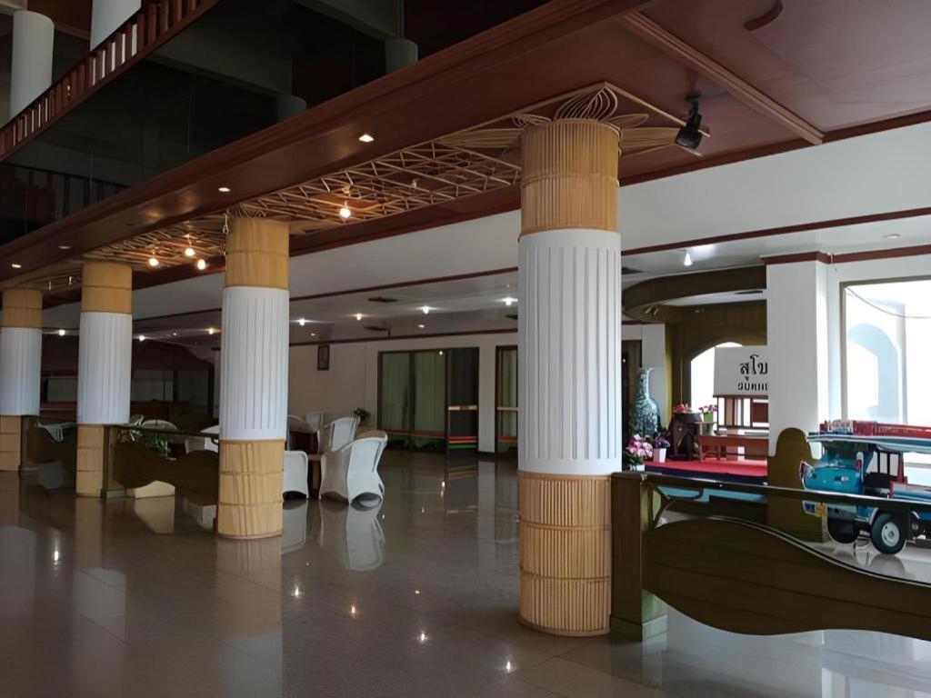 Pailyn Hotel Sukhothaï Extérieur photo